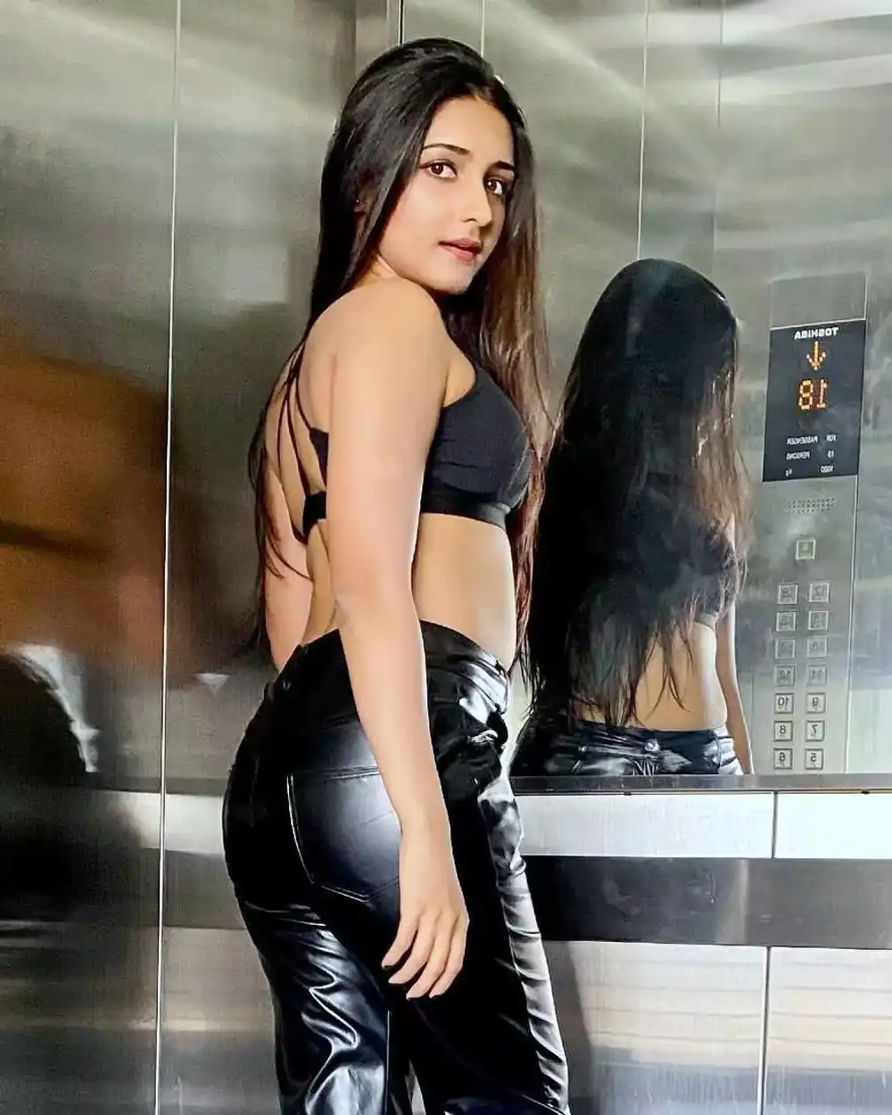 palak agrawal escorts service churchgate church gate escort church gate call girls mumbai experience feel