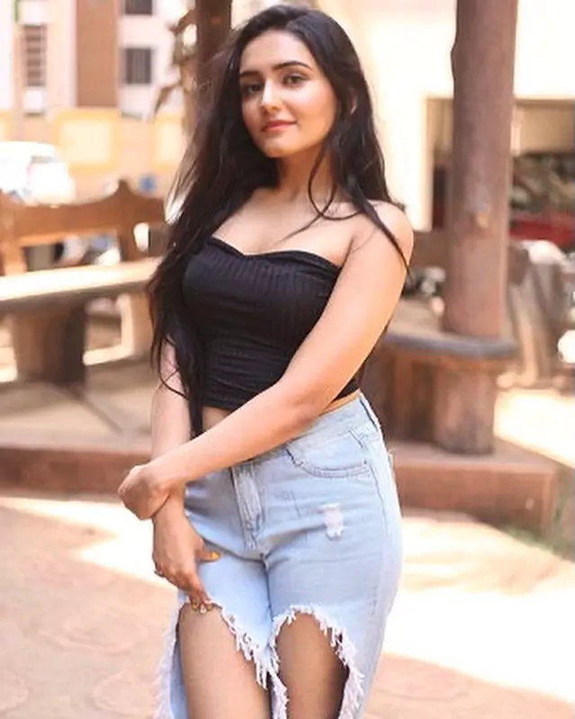 palak agrawal price call girl mumbai low high priced sex worker mumbai call girls charge anywhere rupee