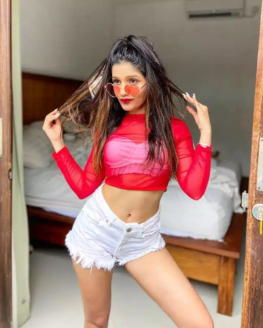 ratna arora offers one best escort service bhandup high profile independent call girls vip sexy marred