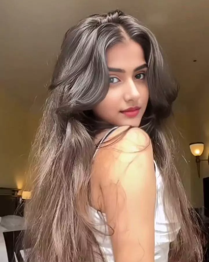 shweta singh hotels bookings now escort attractively look sensual along locals escorts girls addition