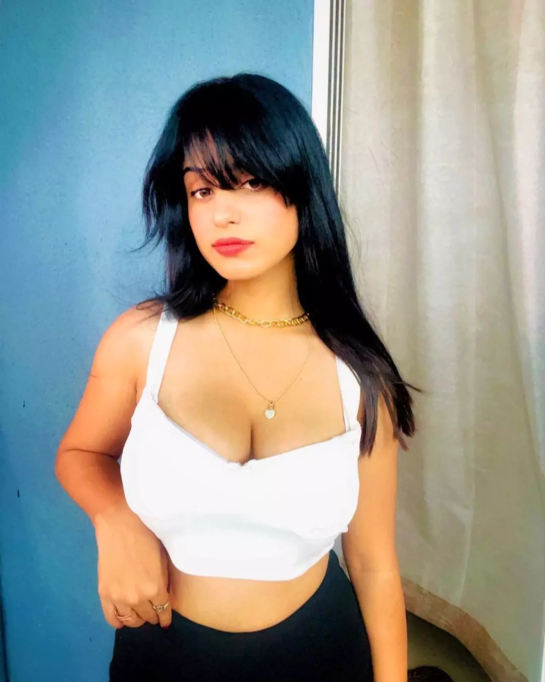 tushikha roy looking escort service hyderabad call best cheap call girl services hyderabad